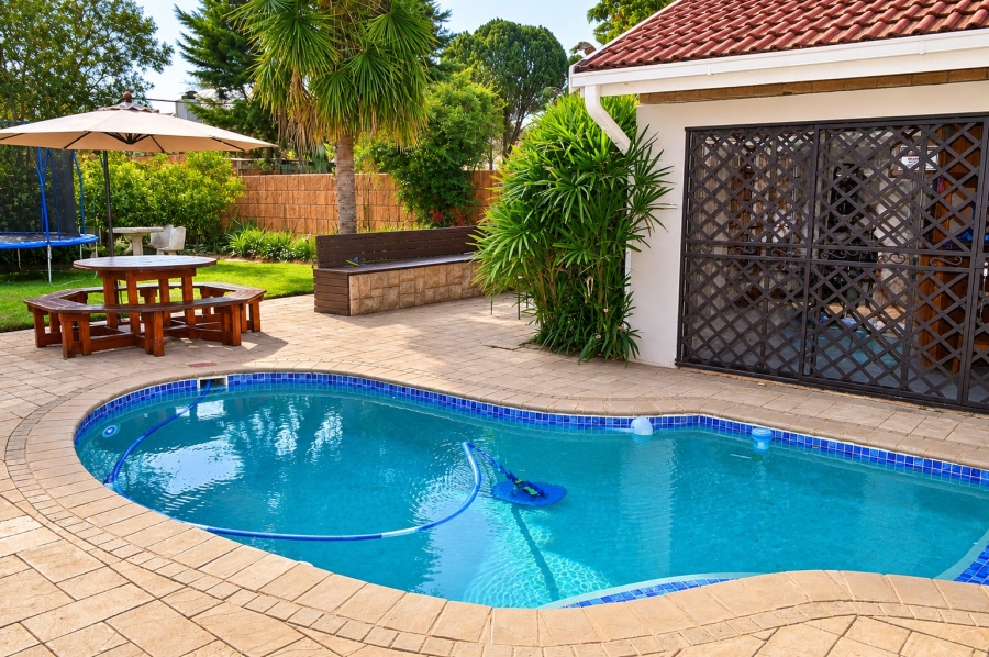 5 Bedroom Property for Sale in Wilkoppies North West